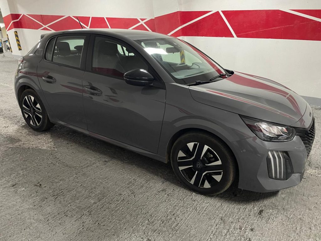 Peugeot 208 MCA 1.2 Active MT — foto 2