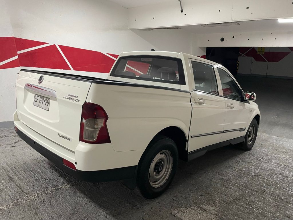 SsangYong Actyon Sport 2.0 MT — foto 3